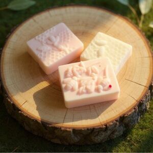 Handcrafted pure organic Tallow Vanilla Coconut soap. $7 a bar